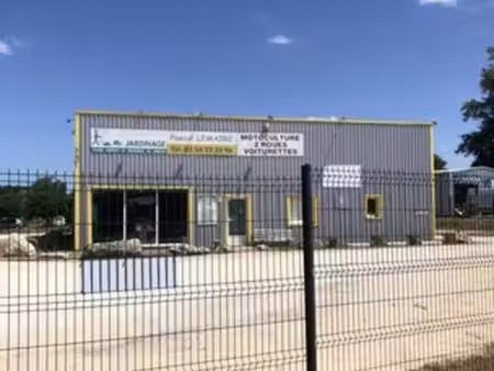 entrepôt à vendre