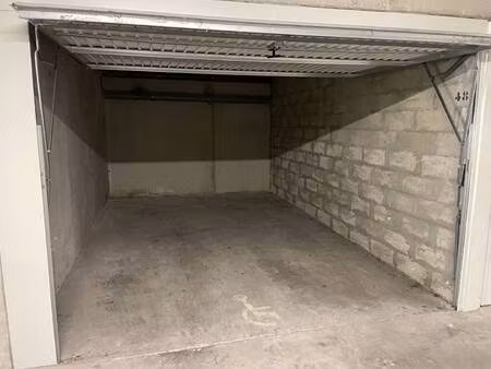 parking à louer