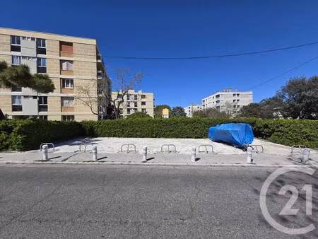 parking à louer