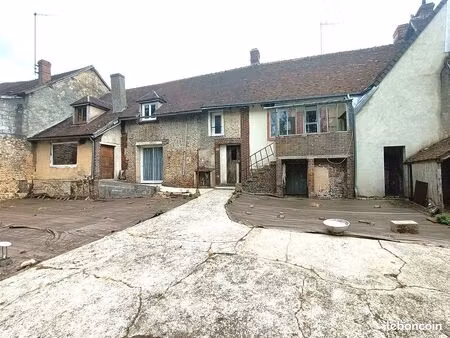 maison de ville 5 pièces 104 m²