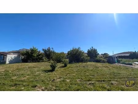 terrain constructible à vendre