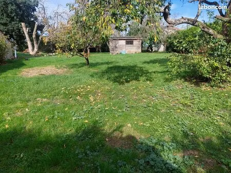 terrain constructible tres proche région parisienne