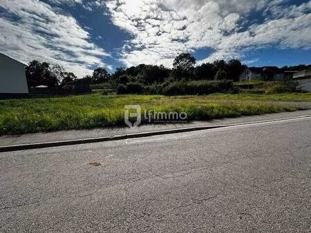 terrain constructible viabilisé à vendre
