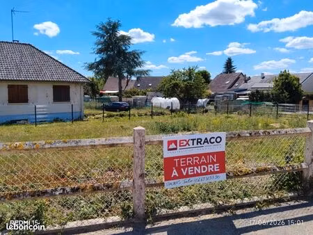 terrain 703 m² igoville