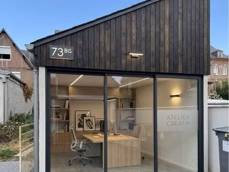 rare local professionnel / bureau 20m2 centre bourgtheroulde