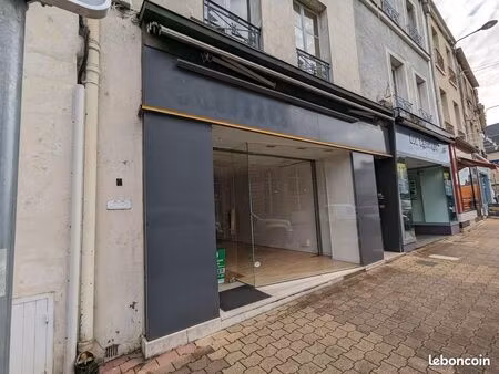 local commercial nogent-le-rotrou