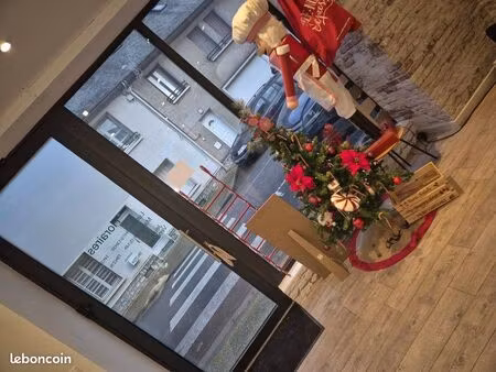 local commercial