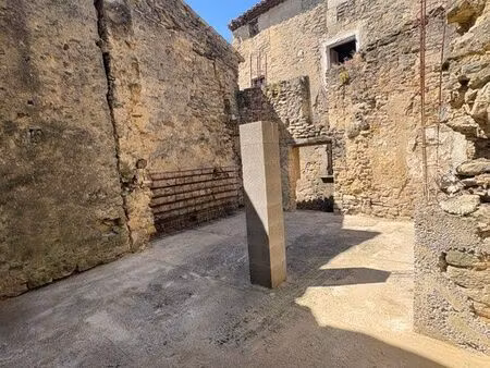 immeuble 300 m² à rénover – fort potentiel – cavillargues – 55 000