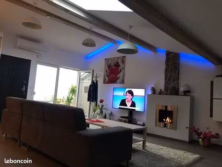 f2 + grande terrasse vue dégagée rénové