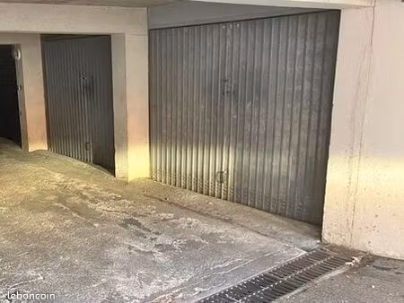 garage
