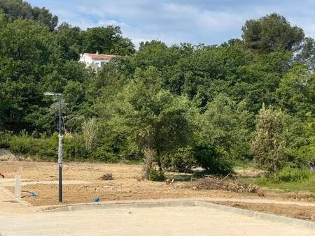 terrain constructible à vendre