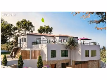 caveirac – t2 en rez-de-jardin avec 152 m² d'extérieur