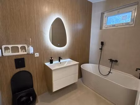 appartement t3 de 65 m² entièrement rénové