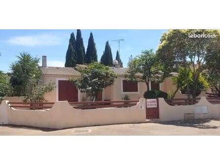 villa p6 + t1/t2 possible nimes st césaire