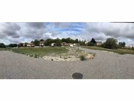 terrain constructible viabilisé à vendre