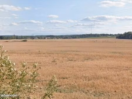 terrain 400 m² saubens