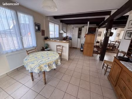 maison 4 pièces 105 m²