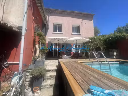 maison 7 pièces 130 m²