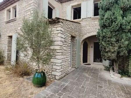 maison de village 4 pièces 120 m²