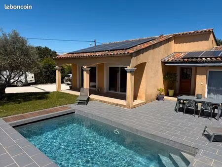 villa 4 pièces 100 m2 avec piscine