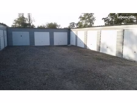 location container / conteneur  boxs ardizas  cologne  cadours  mauvezin