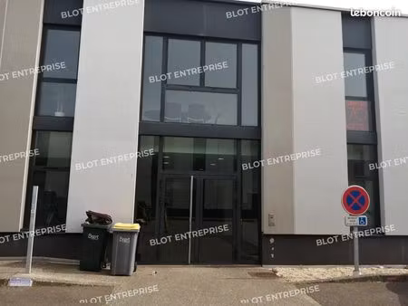 bureaux 165 m²