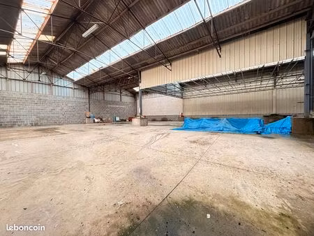 entrepôt 900 m² saint pol de leon