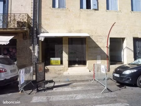 local 60 m² sommières