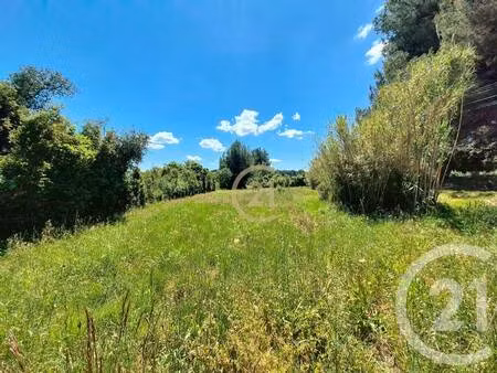 terrain à vendre