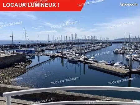 bureaux 87 m²