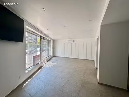 location local commercial 30m²