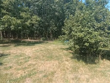 terrain 629m² environ la brede centre au calme proche commodites et libre constructeur