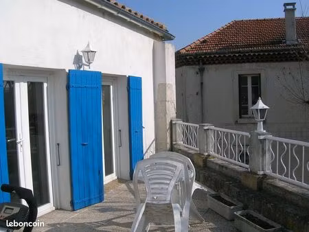 appartement t2 meublé bagnols sur cèze