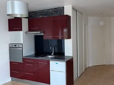 appartement 30m2 jaurès 2 pièces