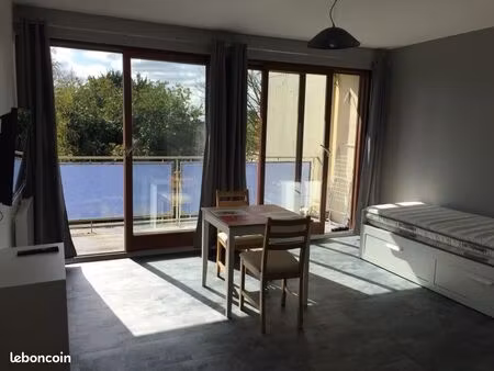 studio meublé