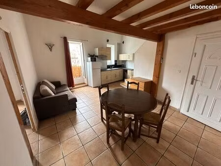 appartement t2 meublé de 56 m² – centre de nîmes – idéal étudiant(e) ou jeune actif