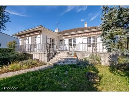 maison 6 pièces 152 m²