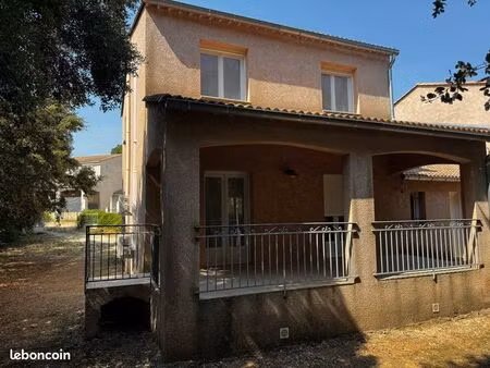 villa avec clim réversible