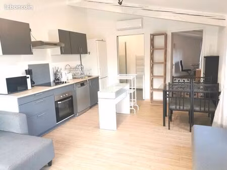 maison   meublée  50 m² avec piscine – pujaut – à 11 min d'avignon – dispo à partir de sep