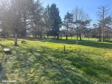terrain 1 100 m² merville