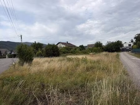 terrain constructible viabilisé à vendre