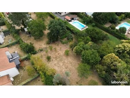 villeneuve-tolosane - terrain à bâtir au calme en impasse