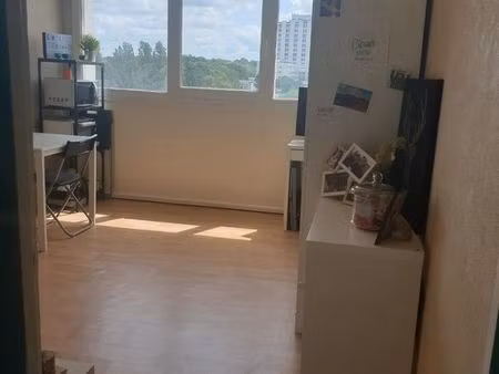 studio dans residence sécurisée