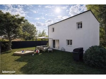 maison 5 pièces 94 m²