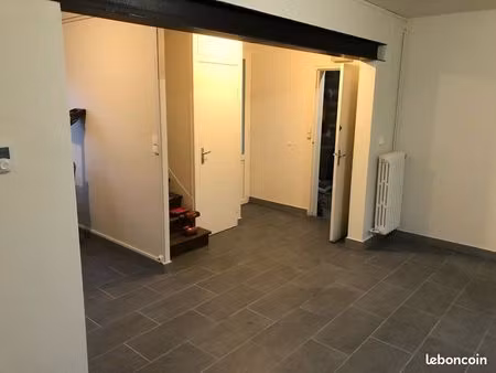 maison 4 chbrs dispo fin août 2026