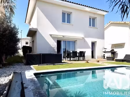 villa 5 pièces 105 m²