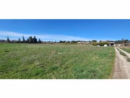 terrain constructible viabilisé à vendre