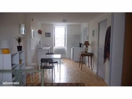 lodève t1bis meublé à louer
