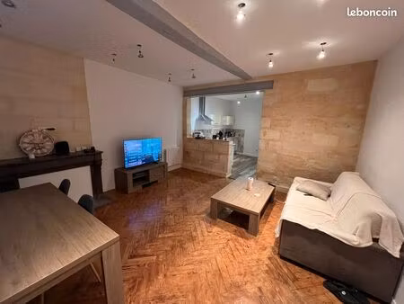 appartement 70m2 entièrement rénové à pauillac