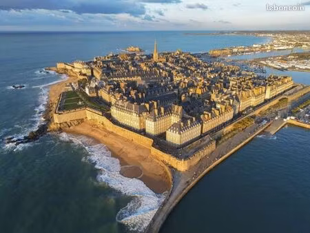 concept store à céder - emplacement touristique recherché